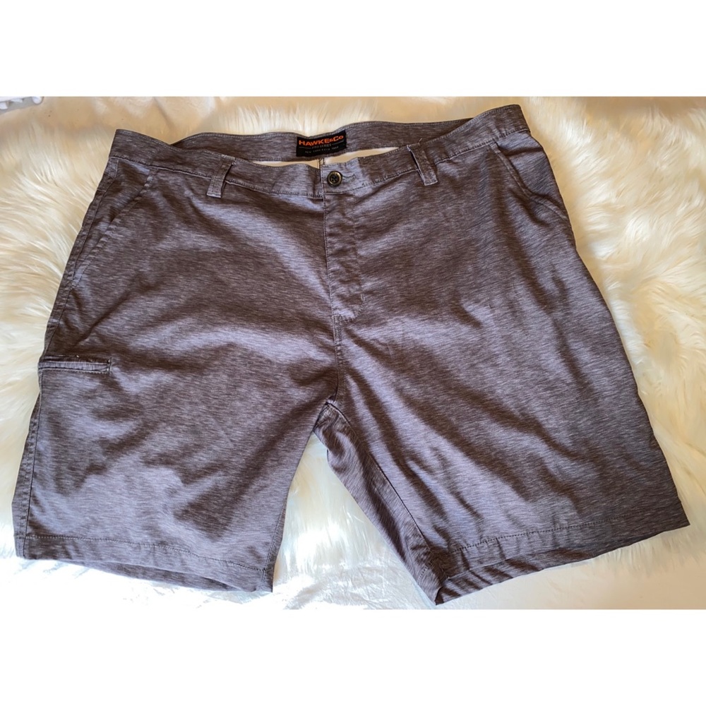 Hawke & Co. 42W Men’s Gray Flat Front Shorts
